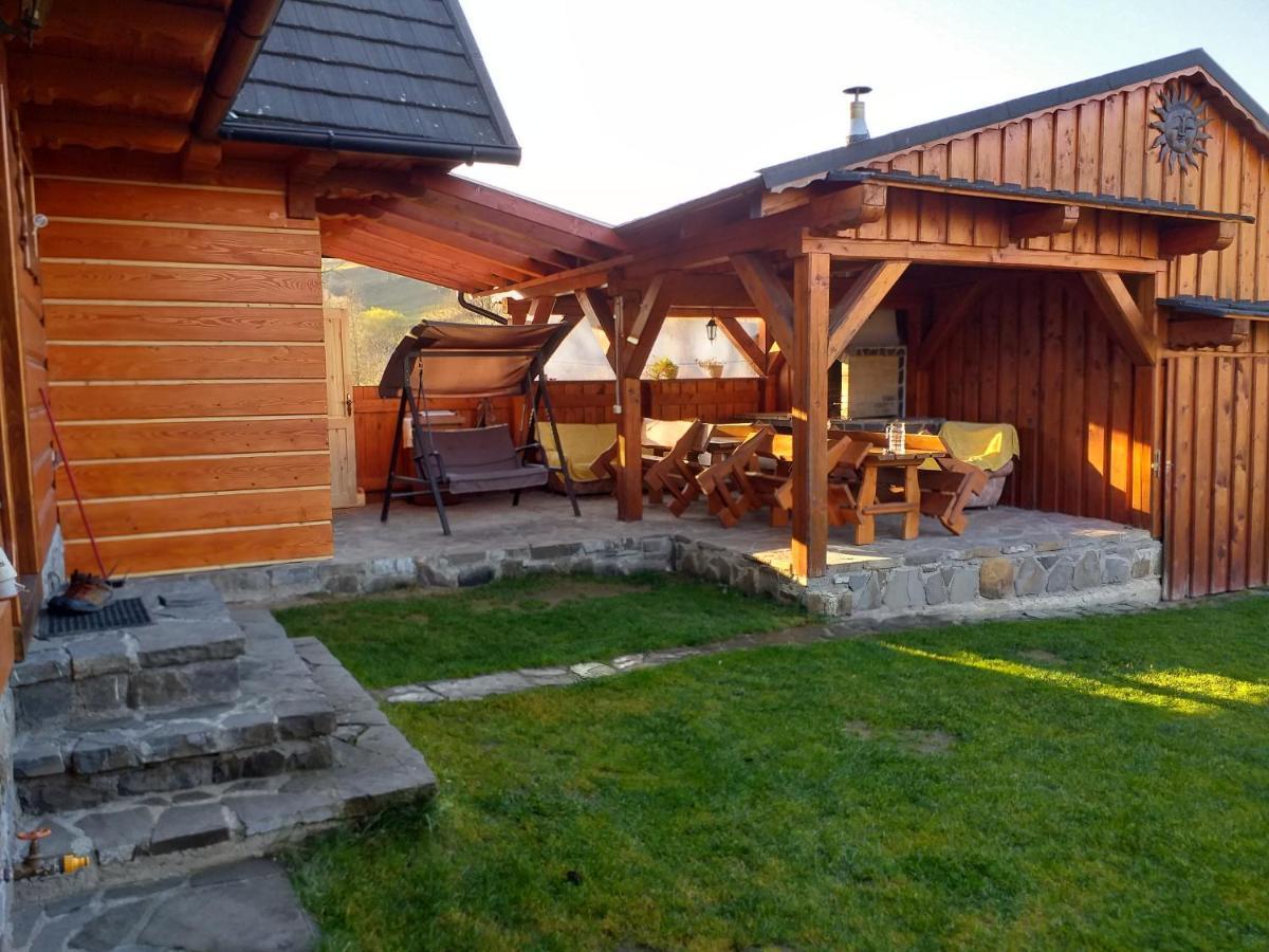 Drevenica Deni Villa Osturna Luaran gambar
